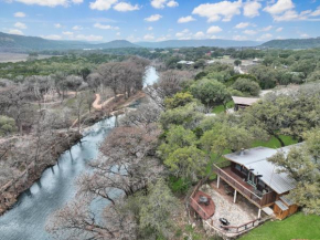 Rick's River Haus